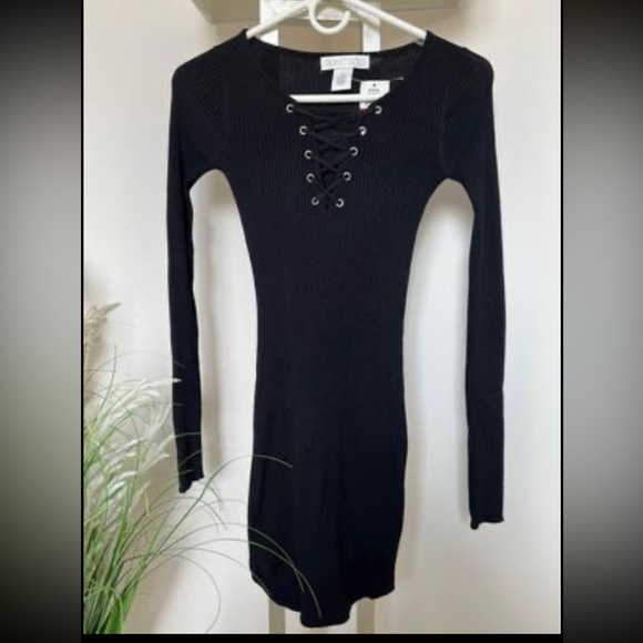 Planet Gold Black long sleeve Lace-up MINI Dress - Picture 2 of 5